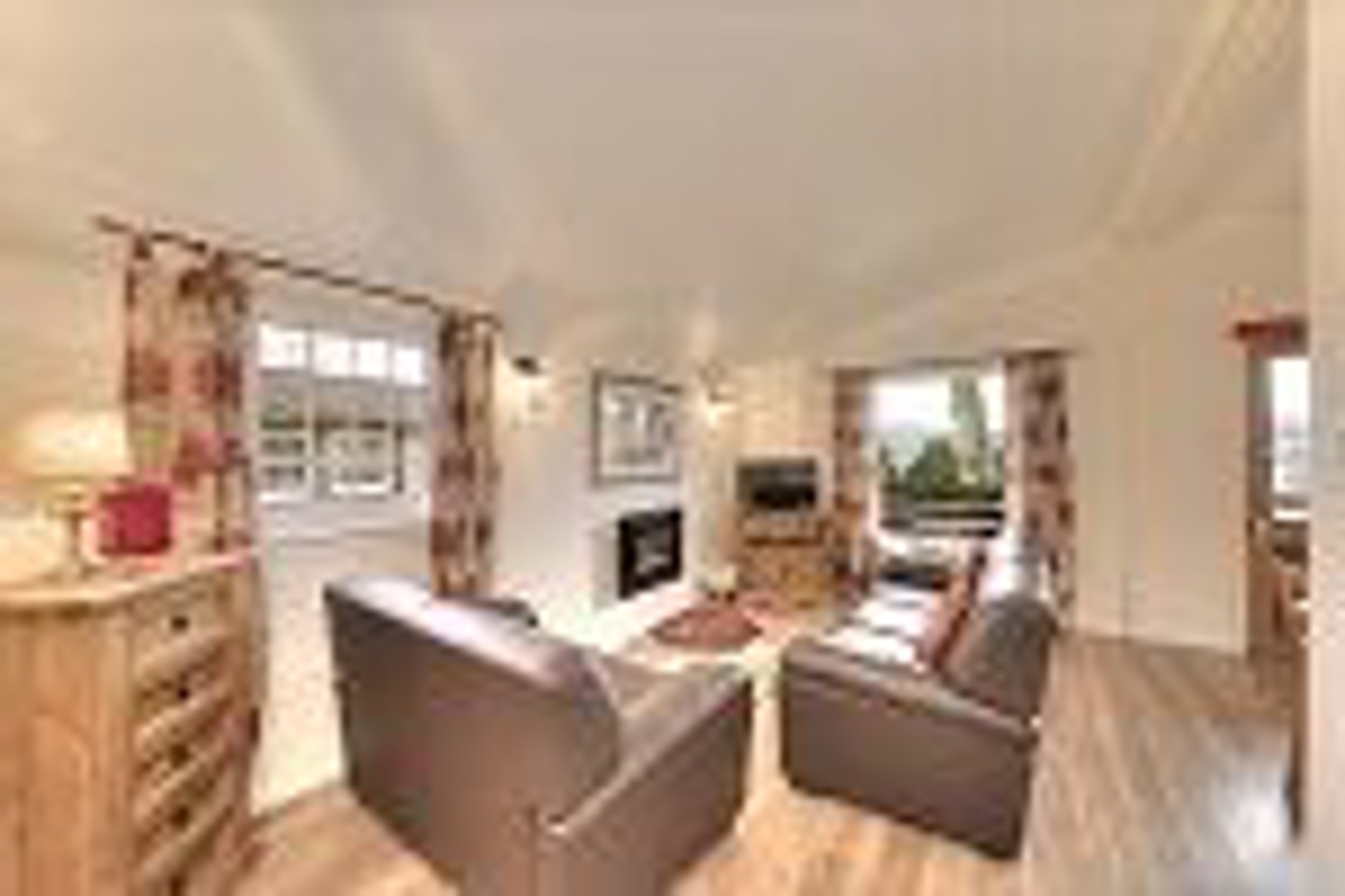 Background image - Property image