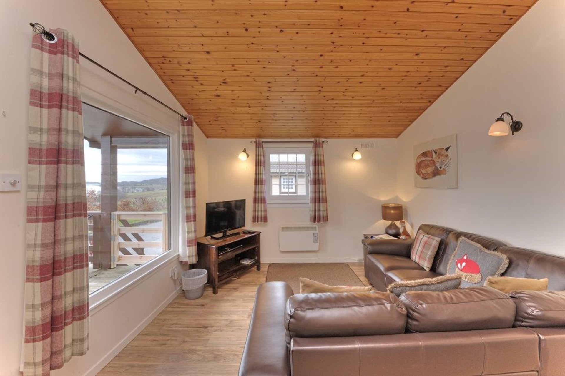 Background image - Property image