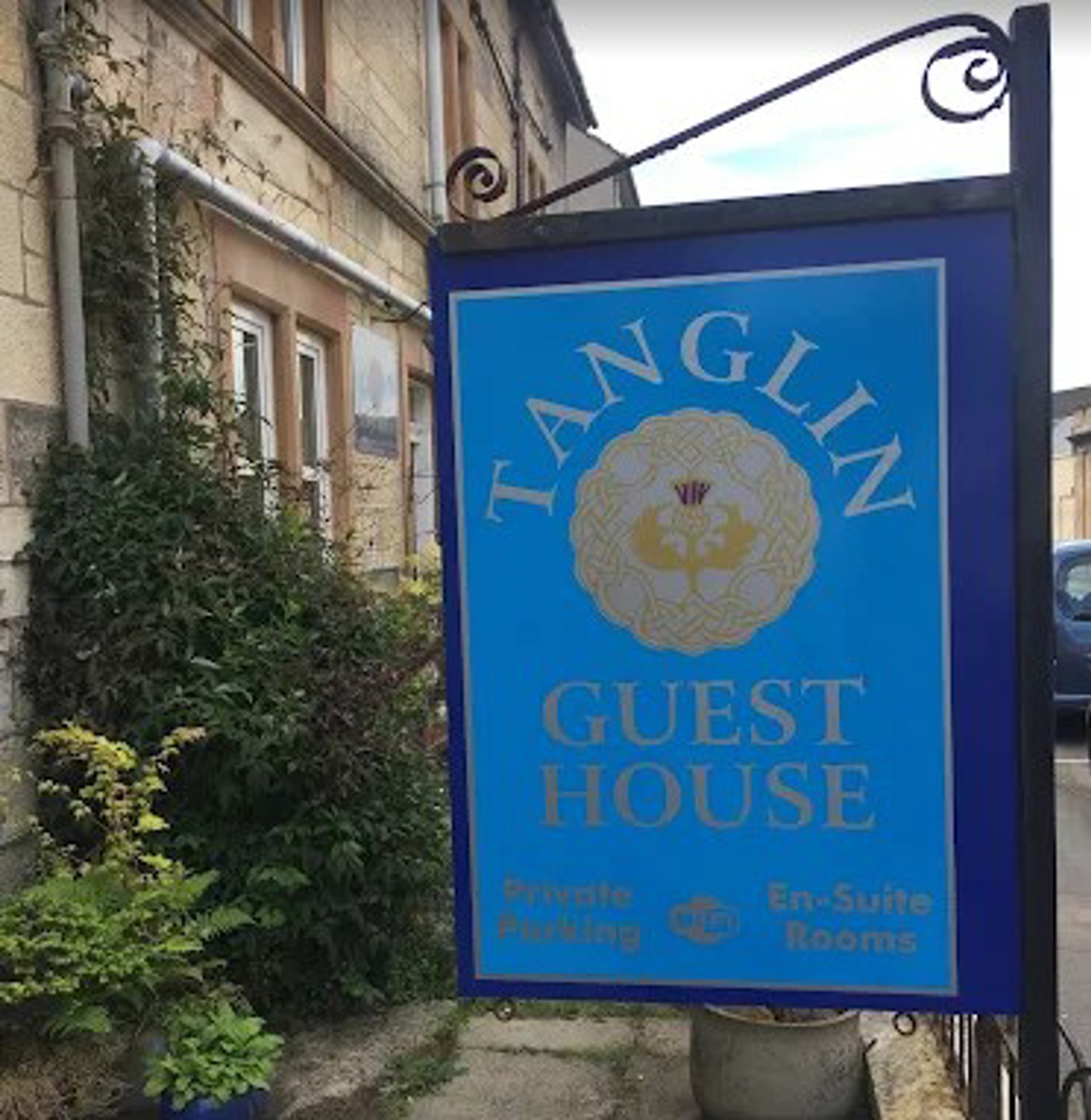 Background image - Tanglin