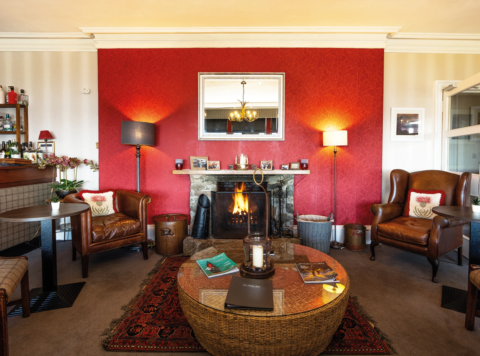 lounge-2.jpg (8)