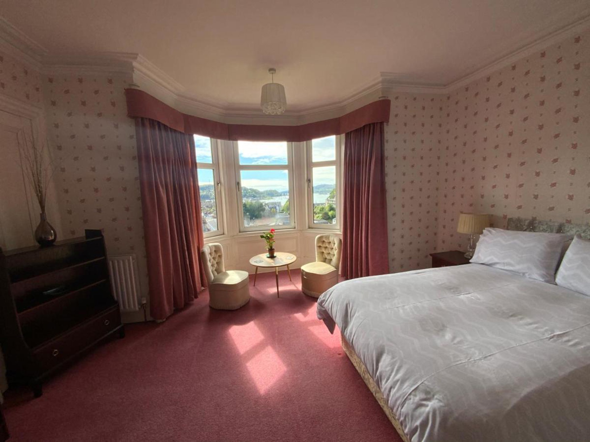 Background image - Dunrigh Guest House Oban Photo 11