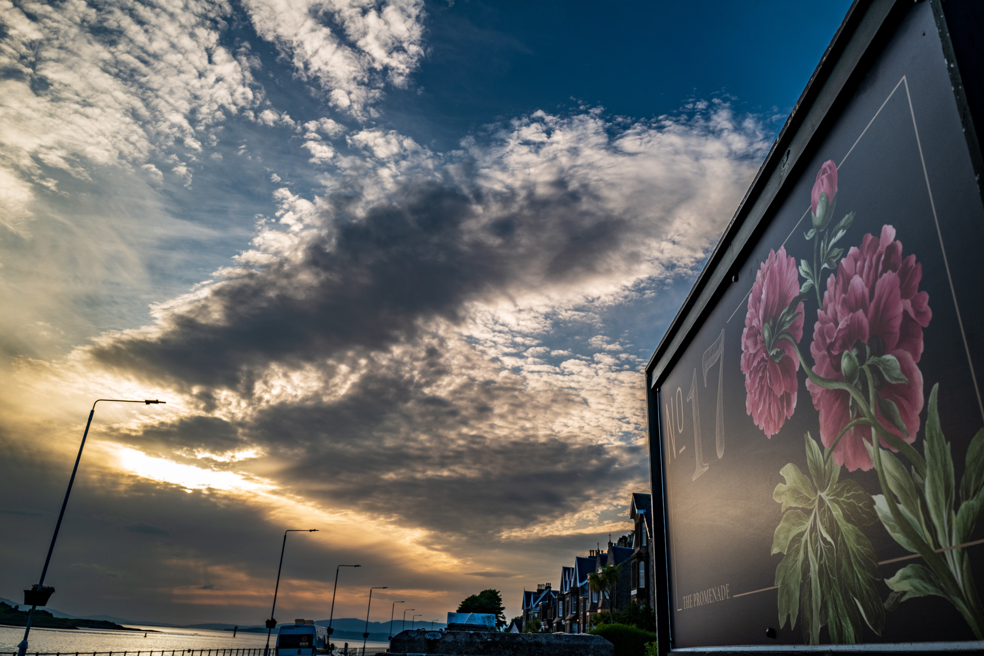 Background image - Loveoban2025 1250528