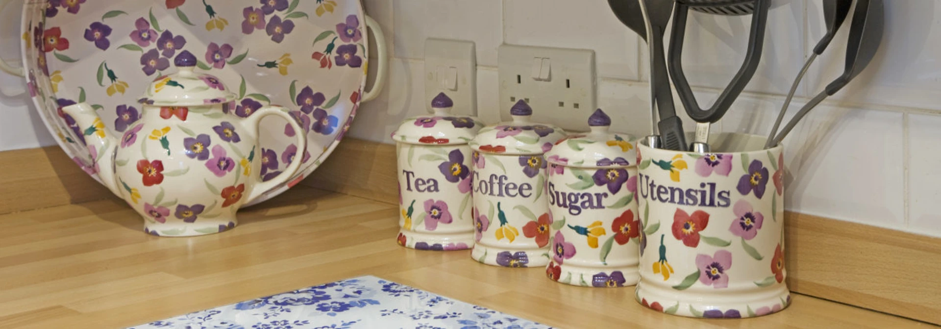teacoffeeheader.jpg