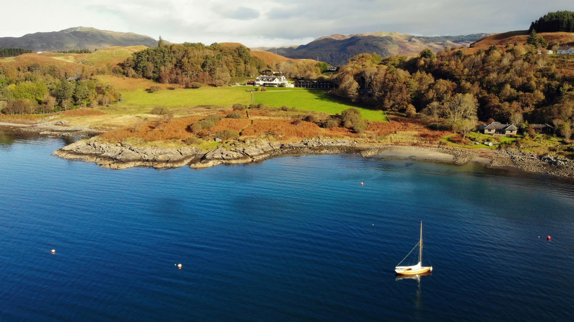 Background image - loch_melfort_hotel_coast.jpg (1)