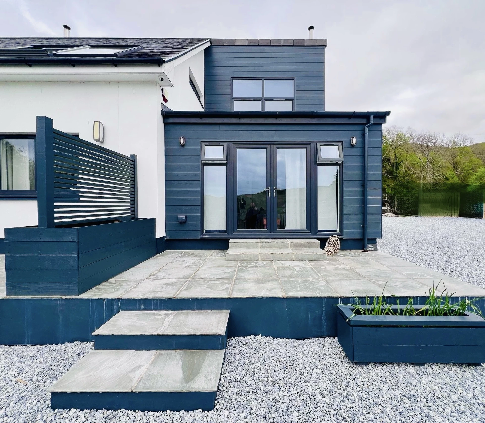 the-lantern-front.jpeg (9)