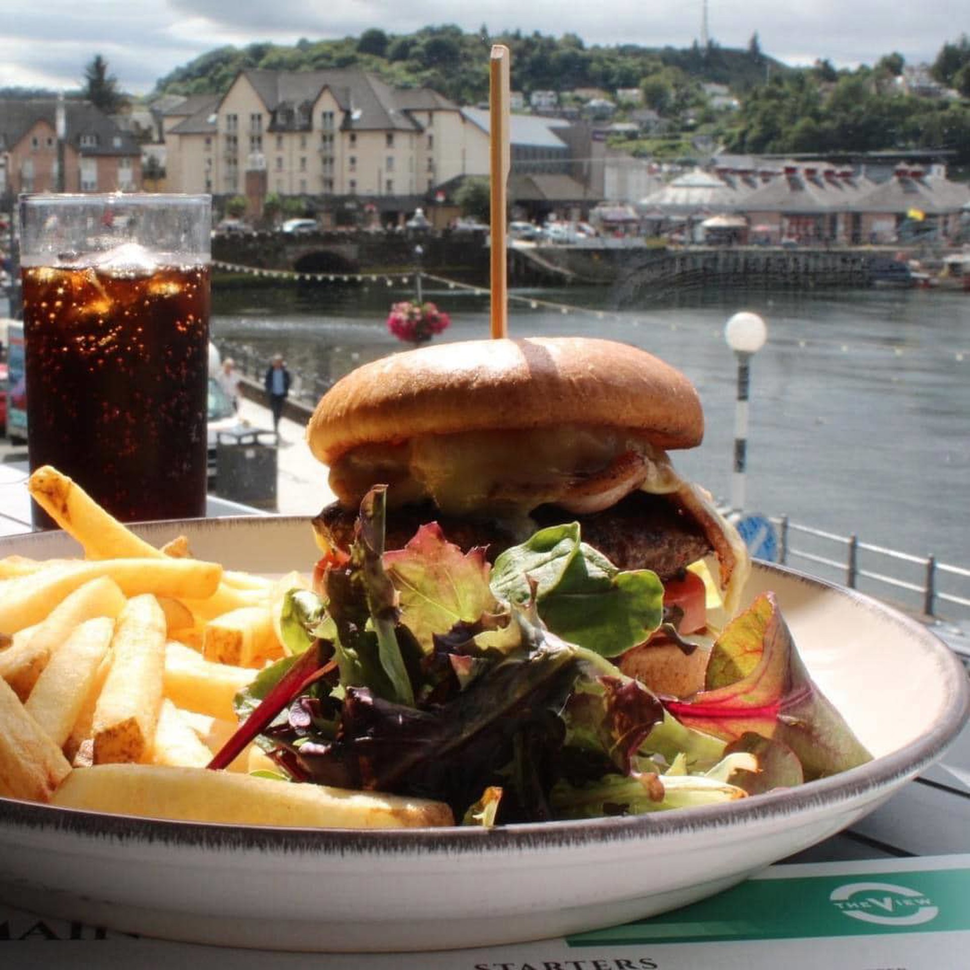 Background image - burger.jpeg