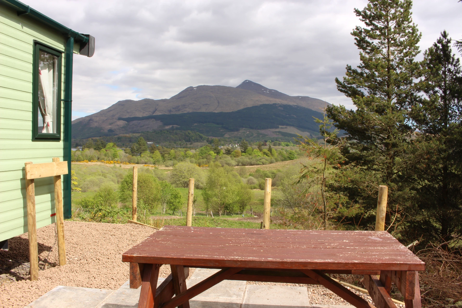 glen_view_patio.jpg