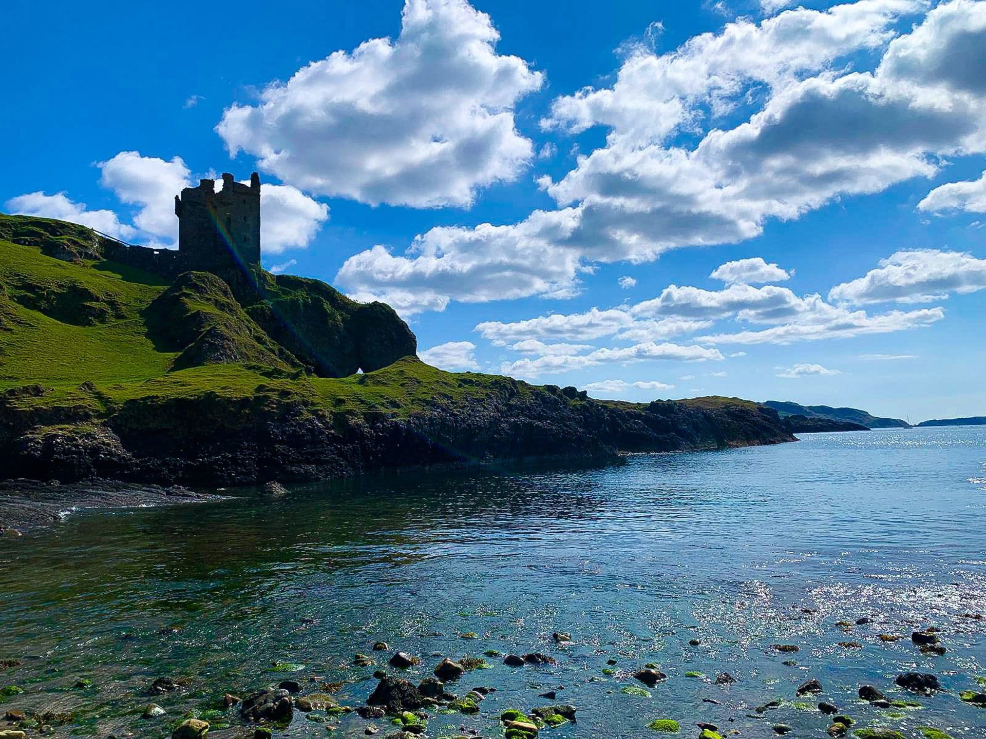 Background image - kerrera-castle-and-shore-katy-runacres-kelpie-media.jpg (1)