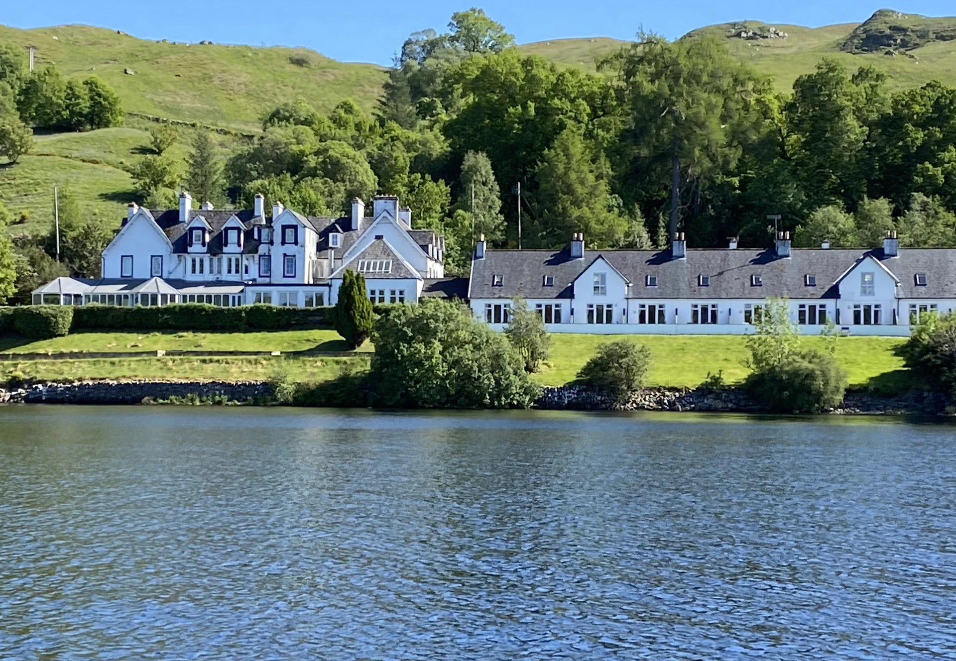 hi-res-external-from-loch-img_1210.jpg (3)