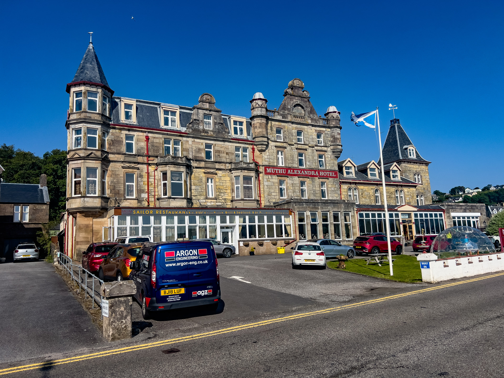 Background image - Loveoban2025 0047