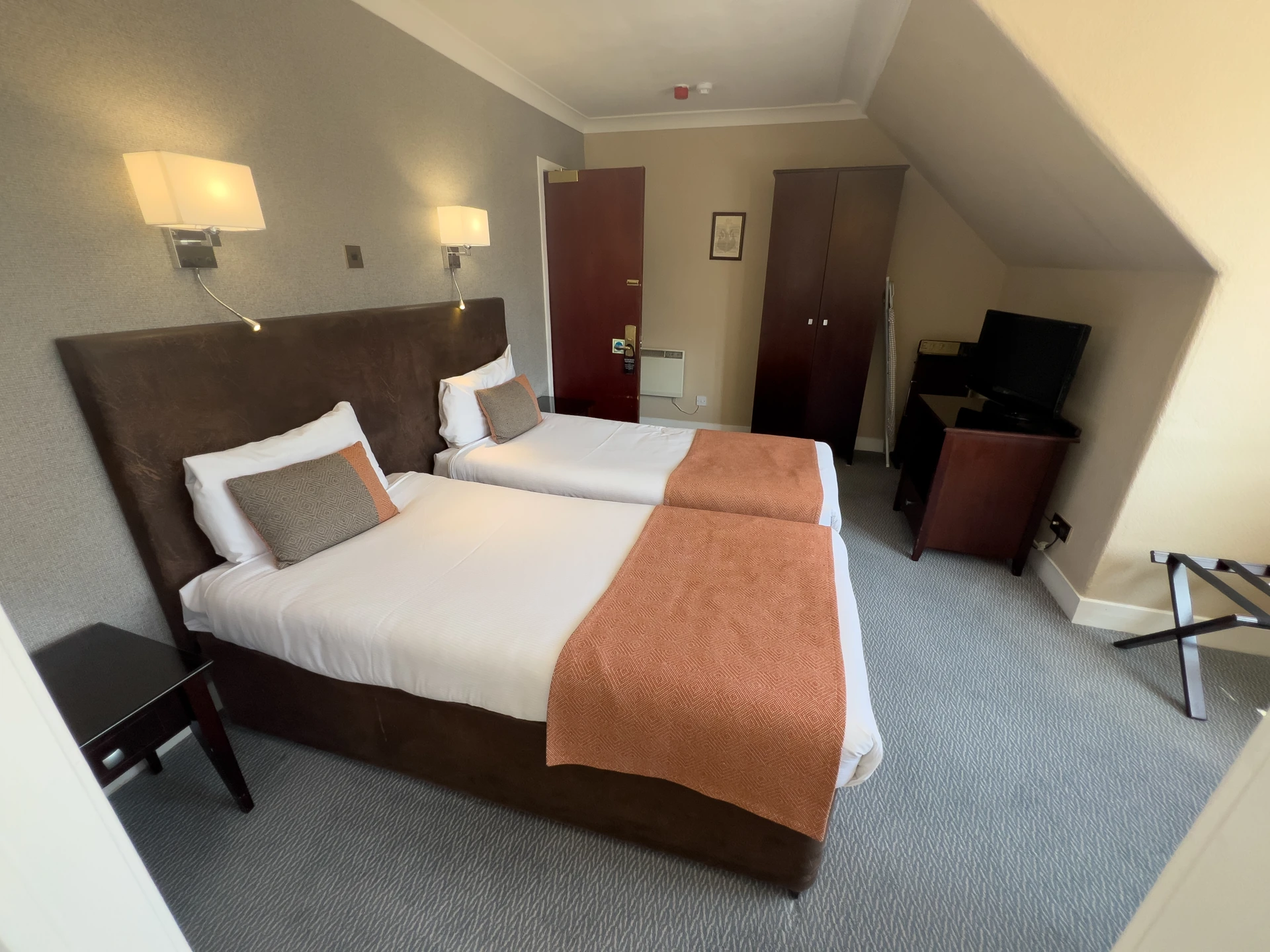 Columbahotelloveoban2025 0012
