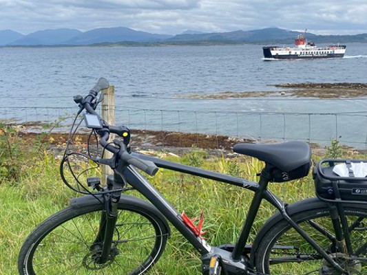 Robin Mckelvie Cycling Oban 6