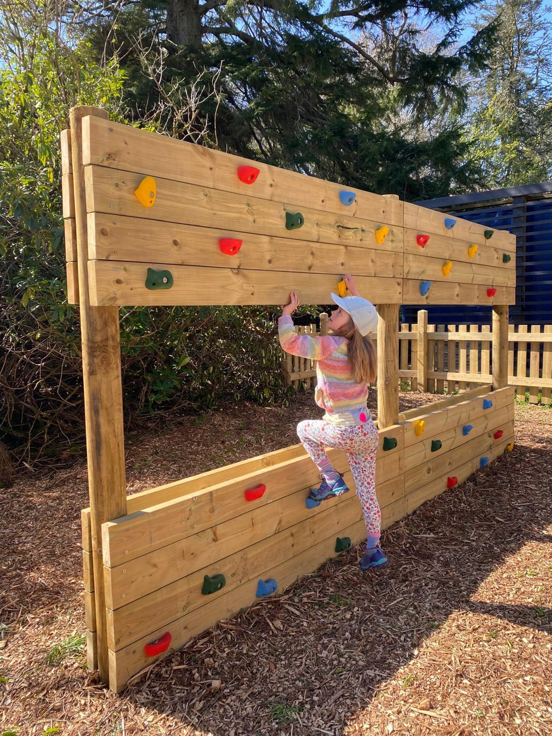 dunollie-playground-climbing-wall.jpg (2)